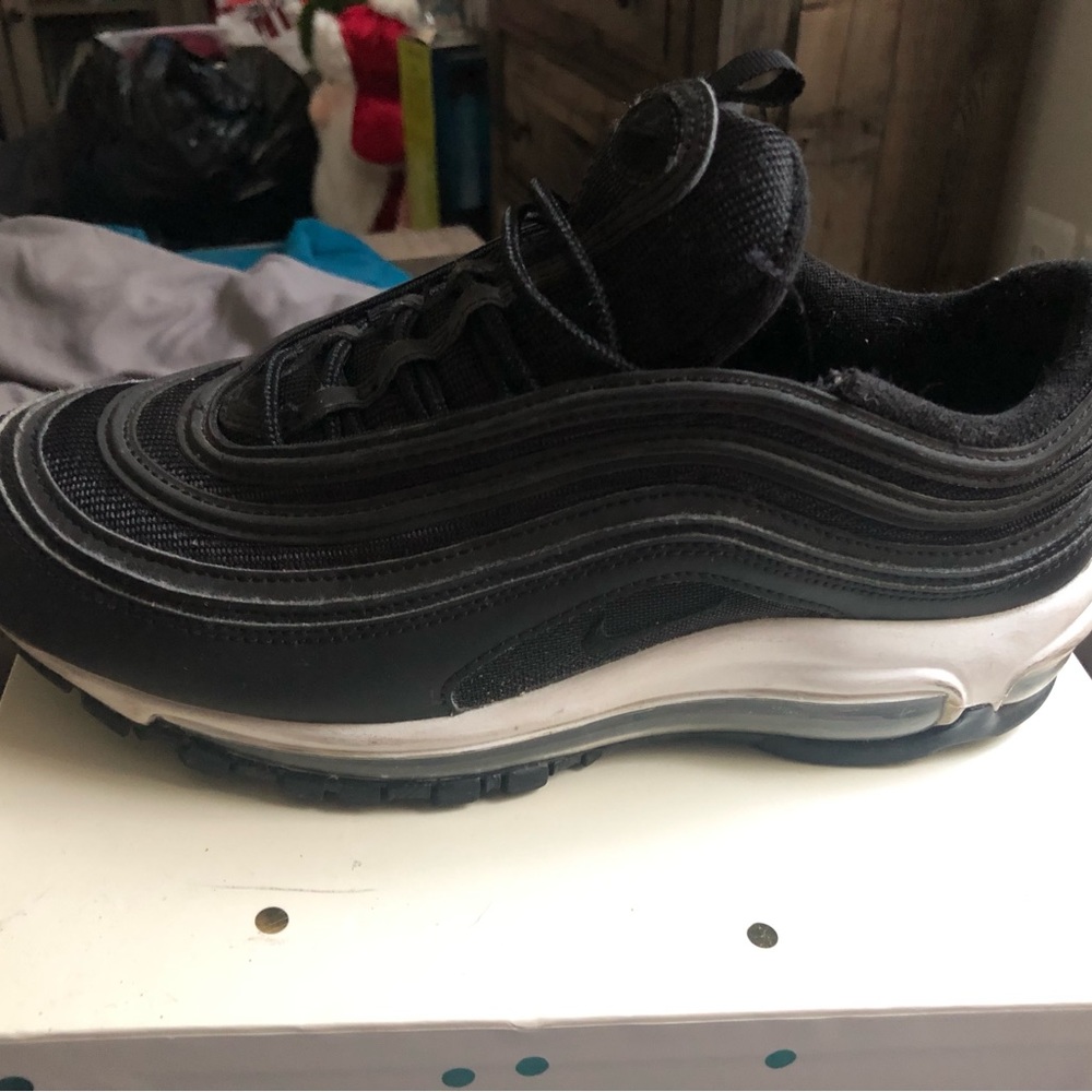 Black air max